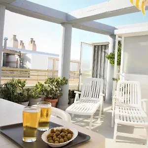 Apartamento La Perla Apartment, Paradis Park, - Atico 1ª Linea - Solarium - Wifi - Piscina, La Pineda